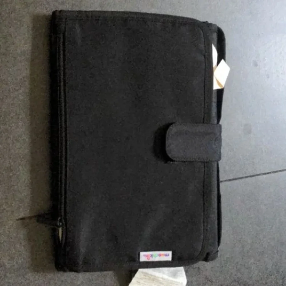 Munchkin Portable Diaper Travel Changing Pad Wipes
